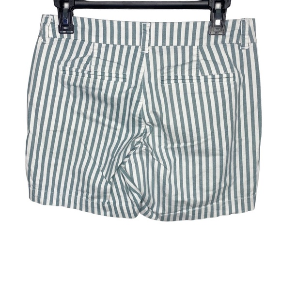 Old Navy striped everyday shorts size 4 - Picture 4 of 4